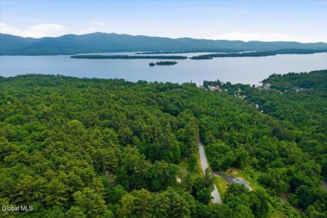 47 Olde Coach Road Diamond Point NY 12824