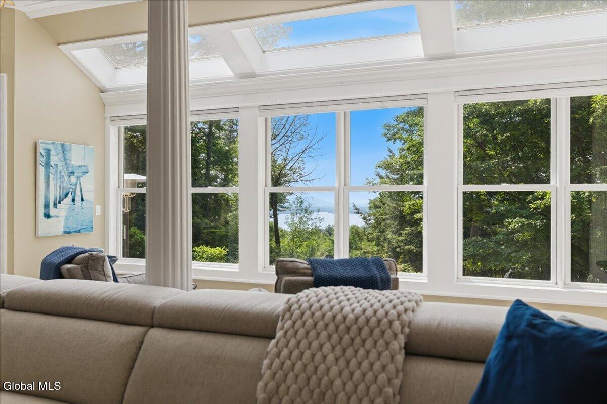 47 Olde Coach Road Diamond Point NY 12824