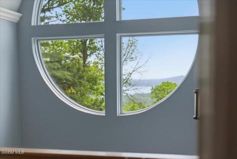 47 Olde Coach Road Diamond Point NY 12824