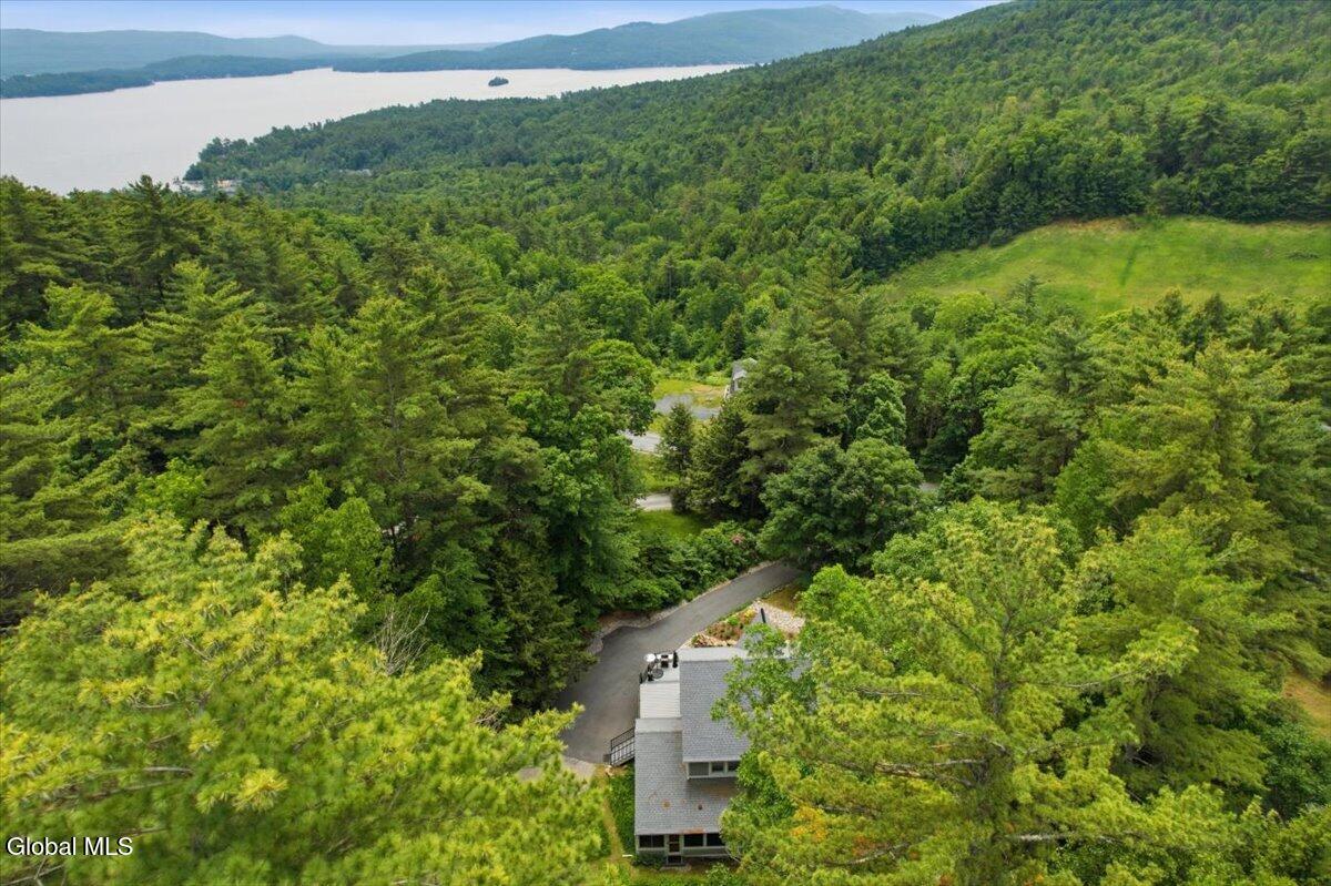 47 Olde Coach Road Diamond Point NY 12824