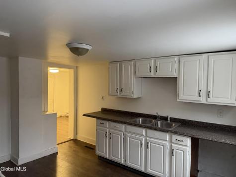 252 Yates Street Albany NY 12208