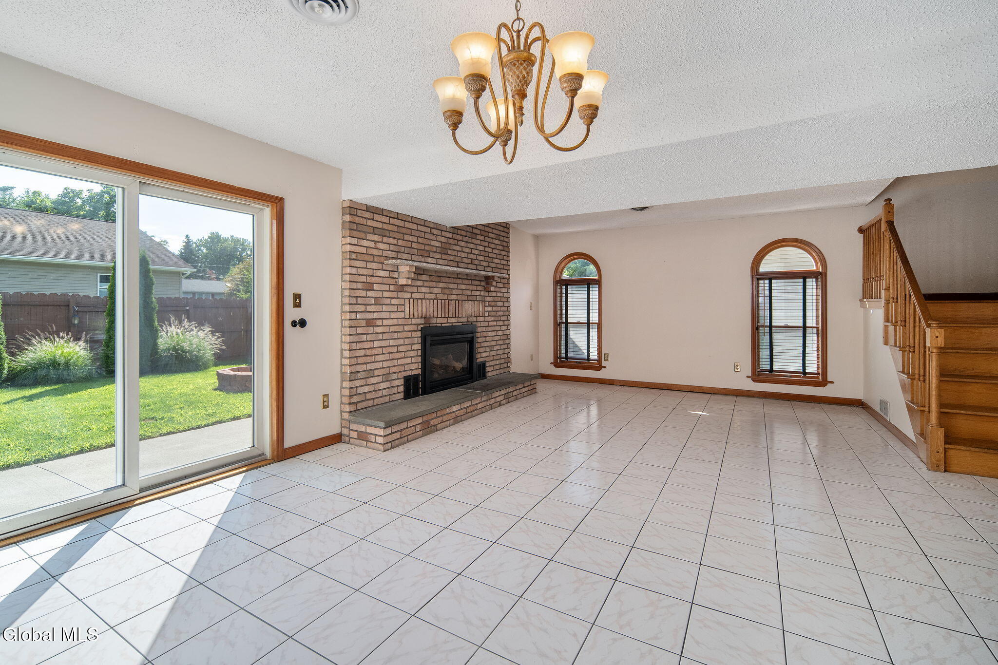 30 Ivaloo Avenue Albany NY 12203