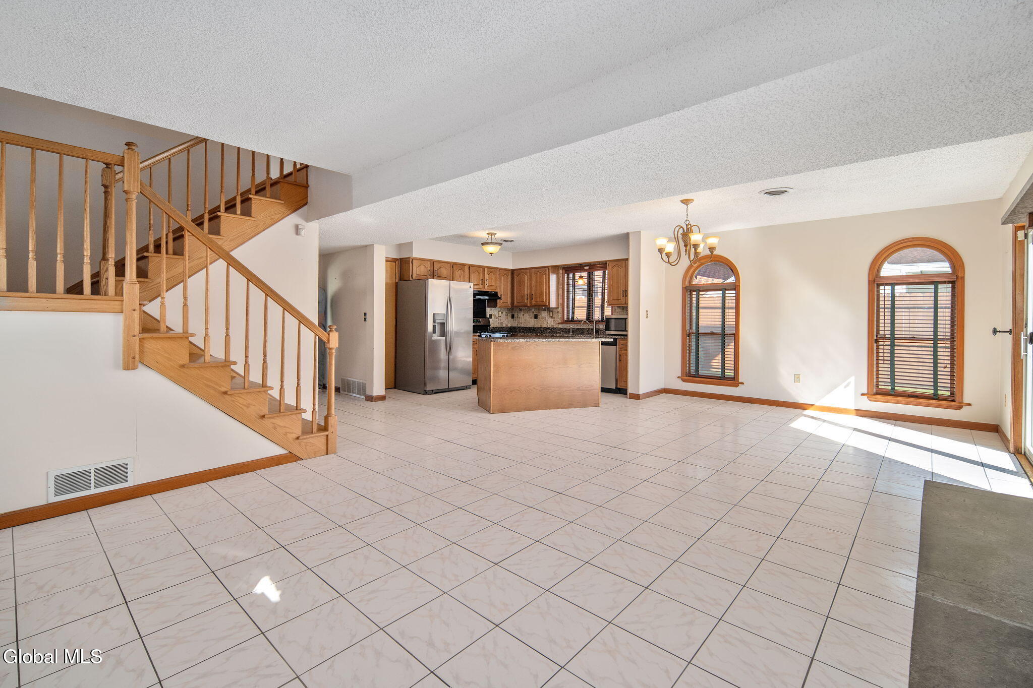 30 Ivaloo Avenue Albany NY 12203