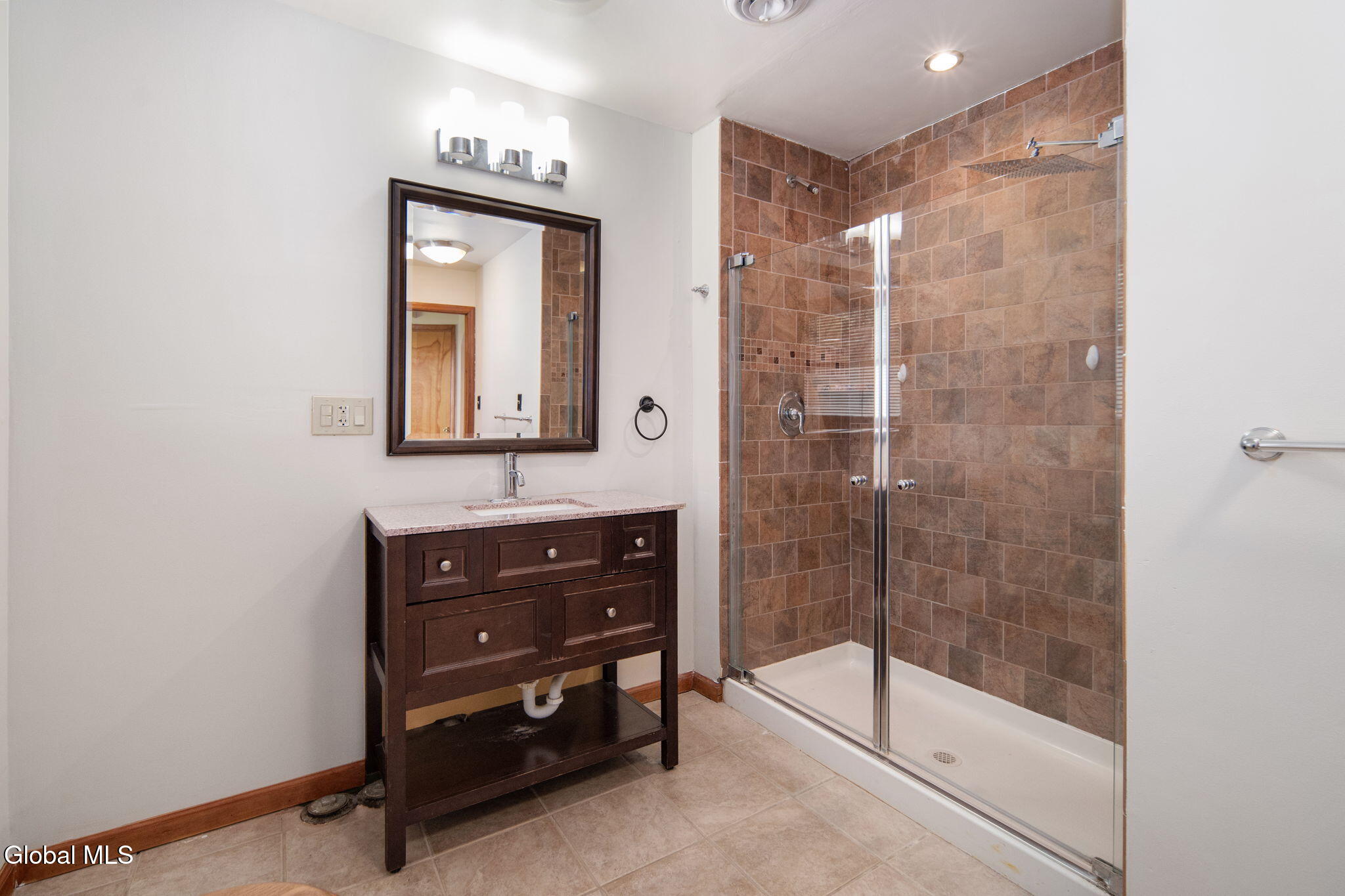30 Ivaloo Avenue Albany NY 12203