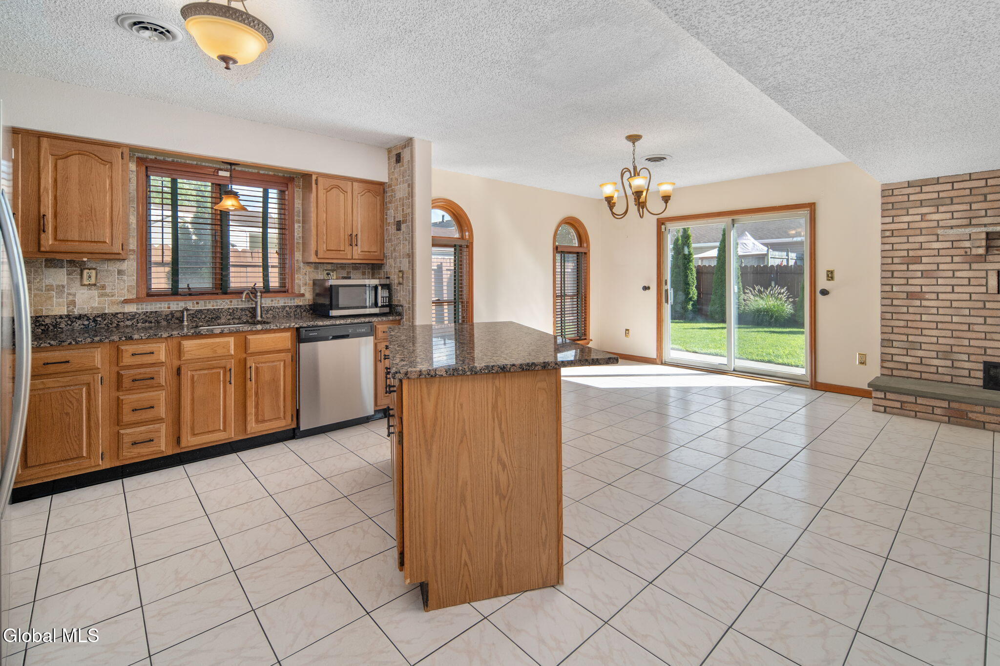 30 Ivaloo Avenue Albany NY 12203
