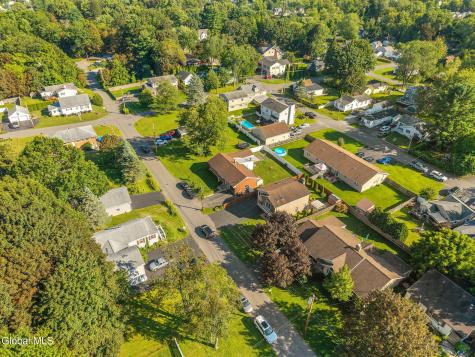 30 Ivaloo Avenue Albany NY 12203
