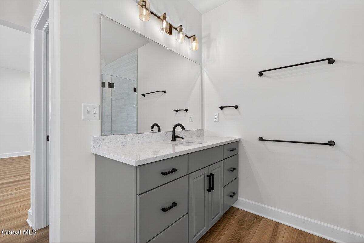 279 Bender Lane Glenmont NY 12077