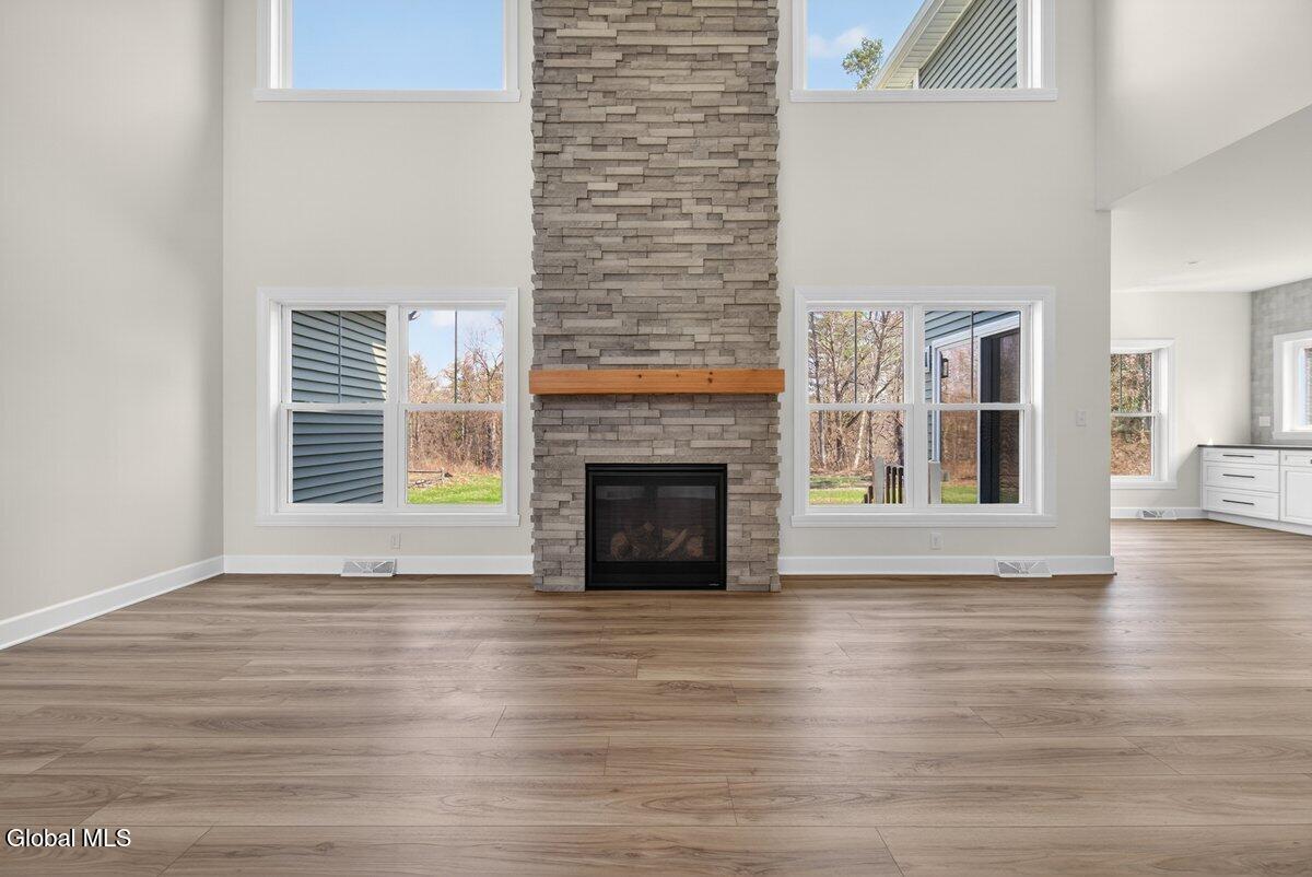 279 Bender Lane Glenmont NY 12077