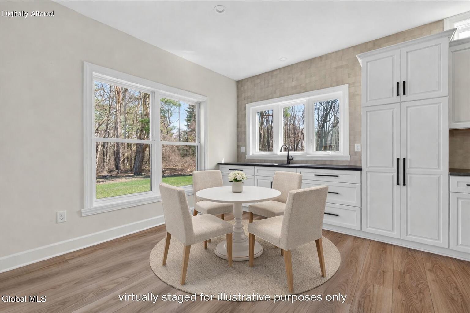 279 Bender Lane Glenmont NY 12077