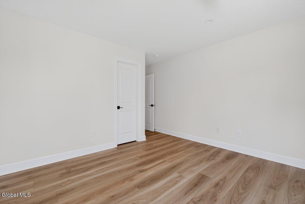 279 Bender Lane Glenmont NY 12077