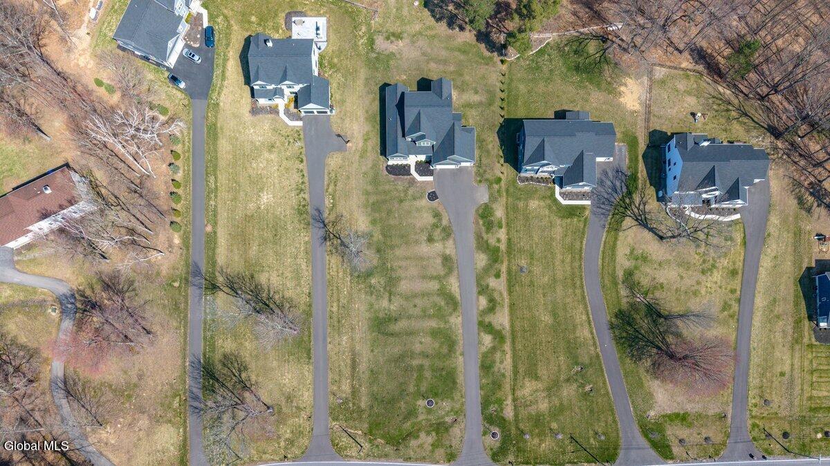 279 Bender Lane Glenmont NY 12077