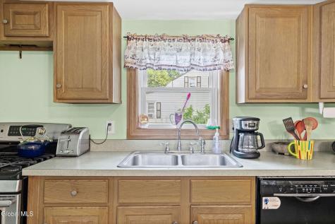 24 Vandenburgh Avenue Troy NY 12180