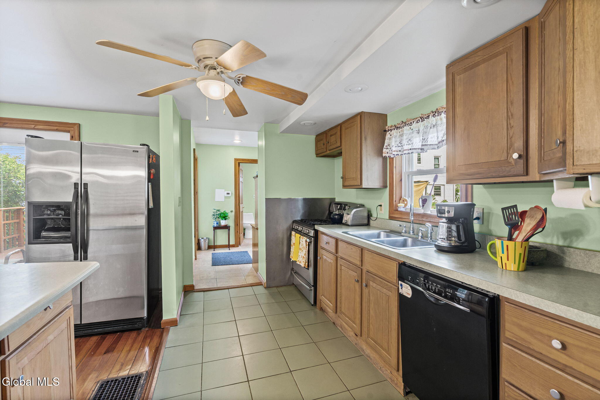 24 Vandenburgh Avenue Troy NY 12180