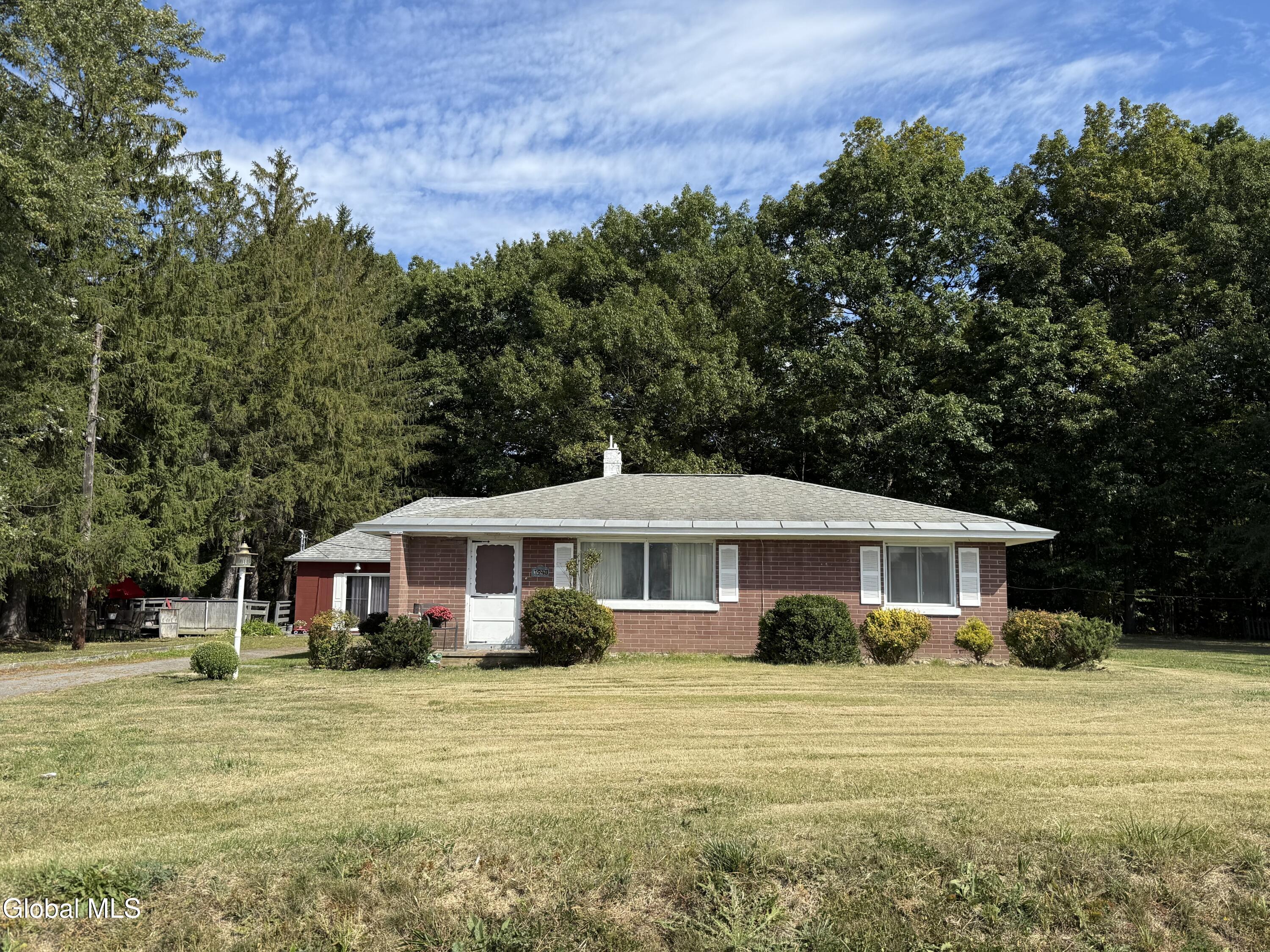 1948 State Highway 5s Amsterdam NY 12010