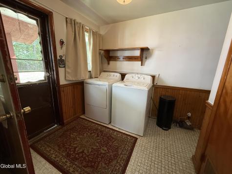 1948 State Highway 5s Amsterdam NY 12010