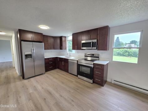 12 New Britain Drive Gansevoort NY 12831
