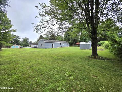 12 New Britain Drive Gansevoort NY 12831