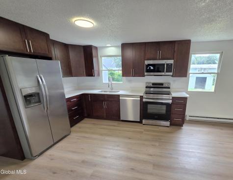 12 New Britain Drive Gansevoort NY 12831
