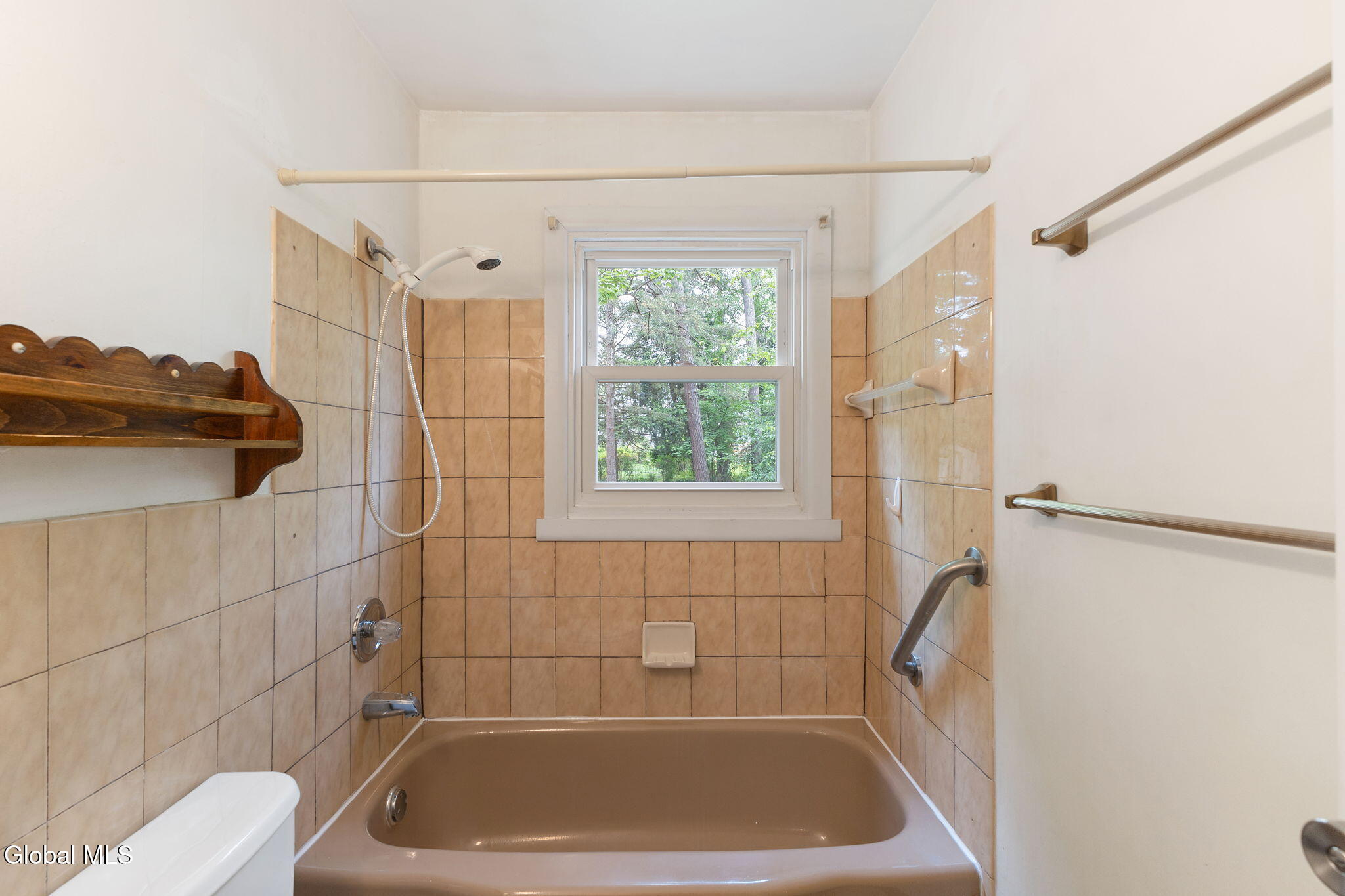 2736 Maida Lane Schenectady NY 12306