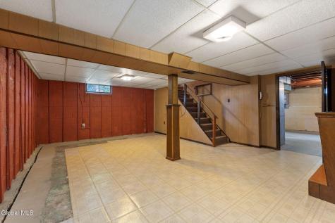 2736 Maida Lane Schenectady NY 12306