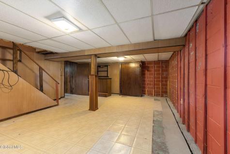 2736 Maida Lane Schenectady NY 12306