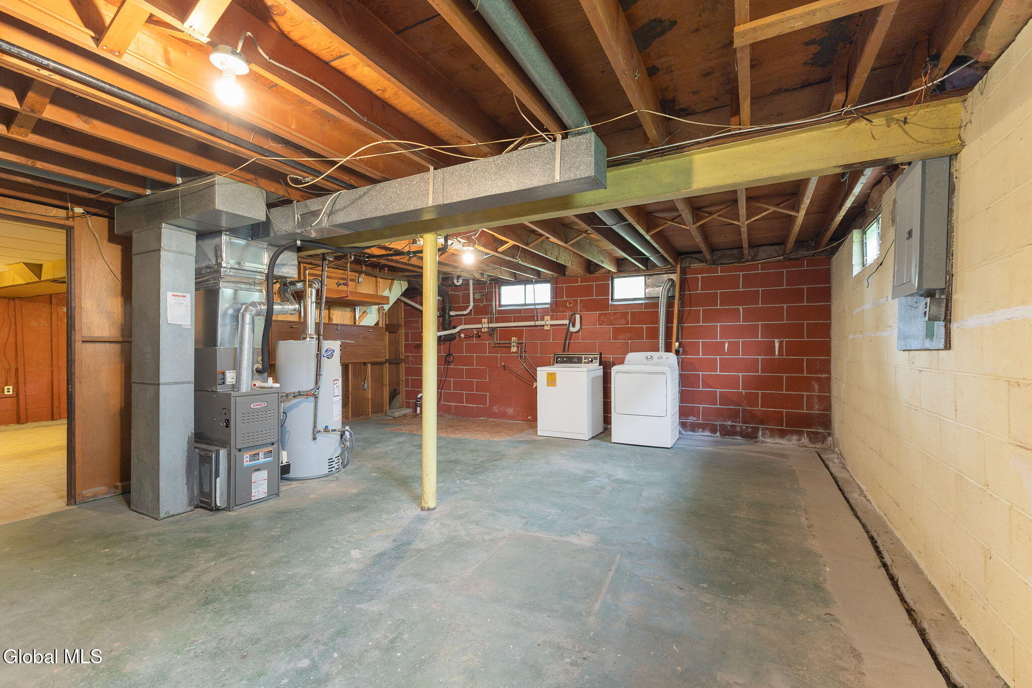 2736 Maida Lane Schenectady NY 12306