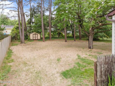 2736 Maida Lane Schenectady NY 12306