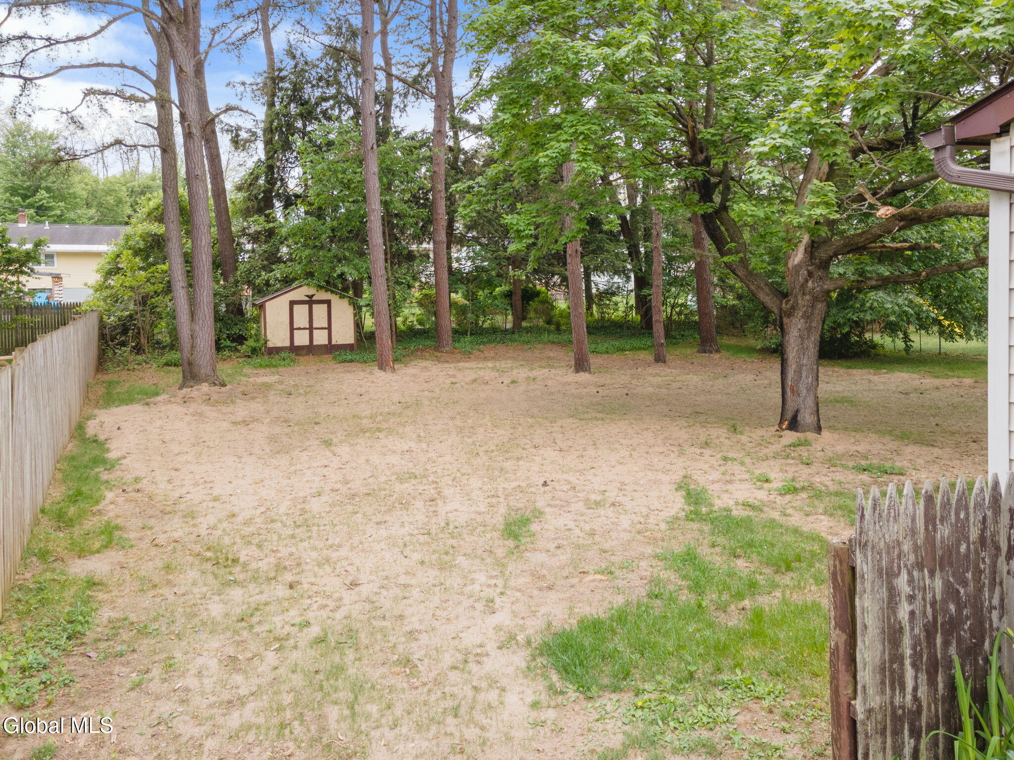 2736 Maida Lane Schenectady NY 12306