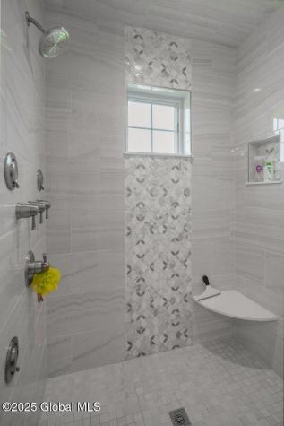 16 Saratoga Farm Road Malta NY 12020