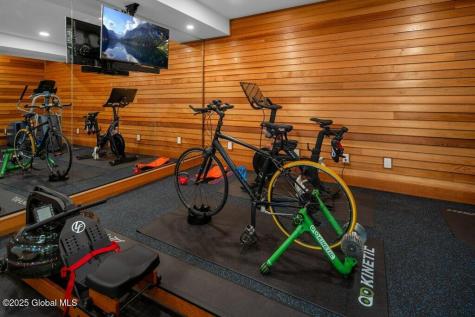 16 Saratoga Farm Road Malta NY 12020