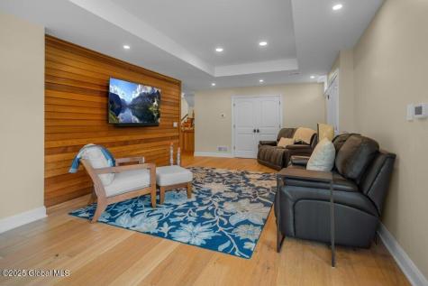 16 Saratoga Farm Road Malta NY 12020