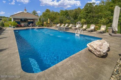 16 Saratoga Farm Road Malta NY 12020