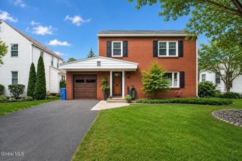 42 Buckingham Drive Albany NY 12208