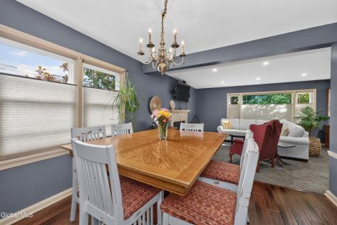 42 Buckingham Drive Albany NY 12208