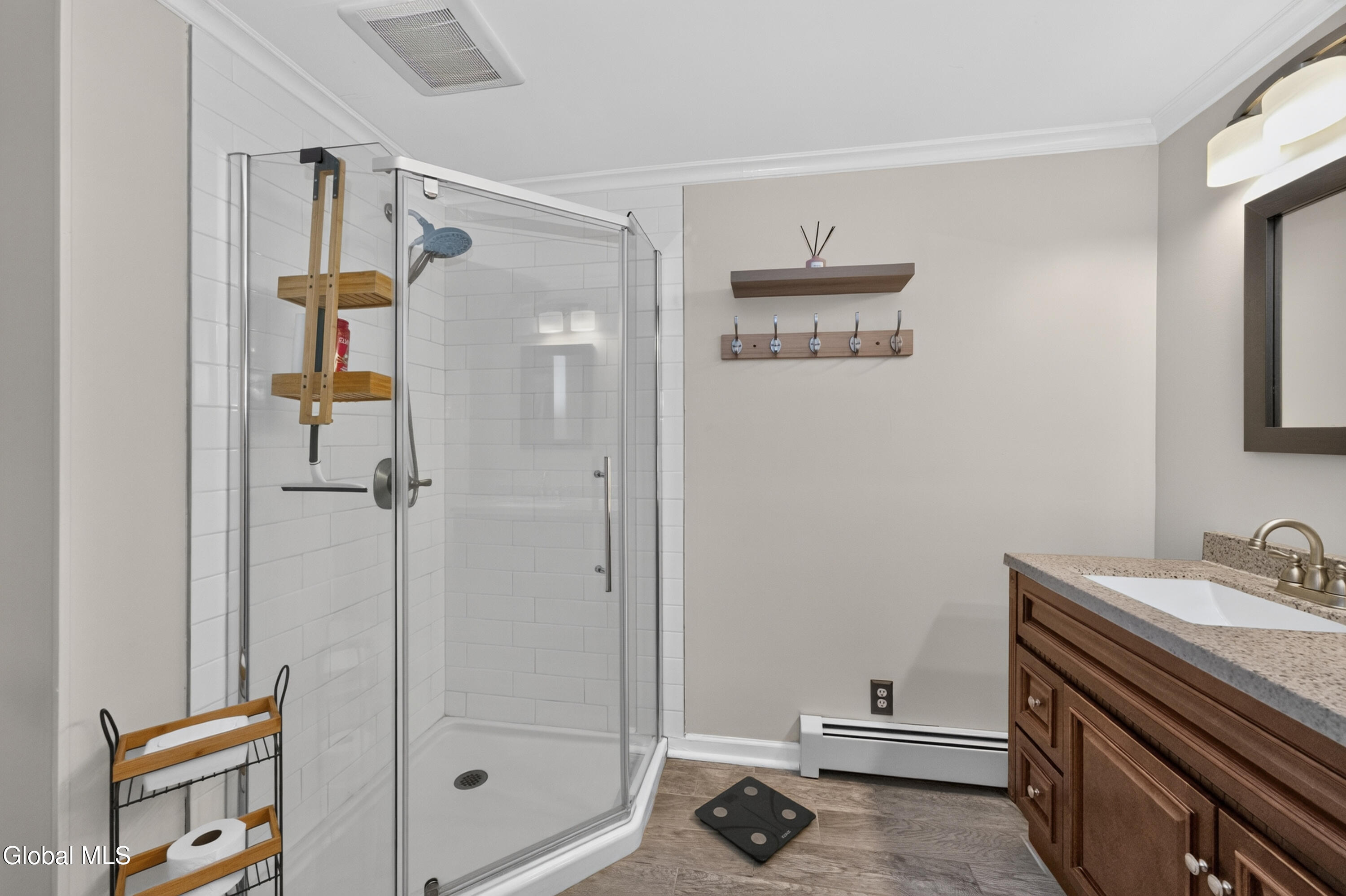 42 Buckingham Drive Albany NY 12208