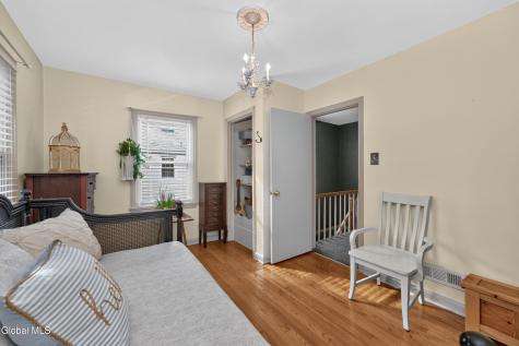 42 Buckingham Drive Albany NY 12208