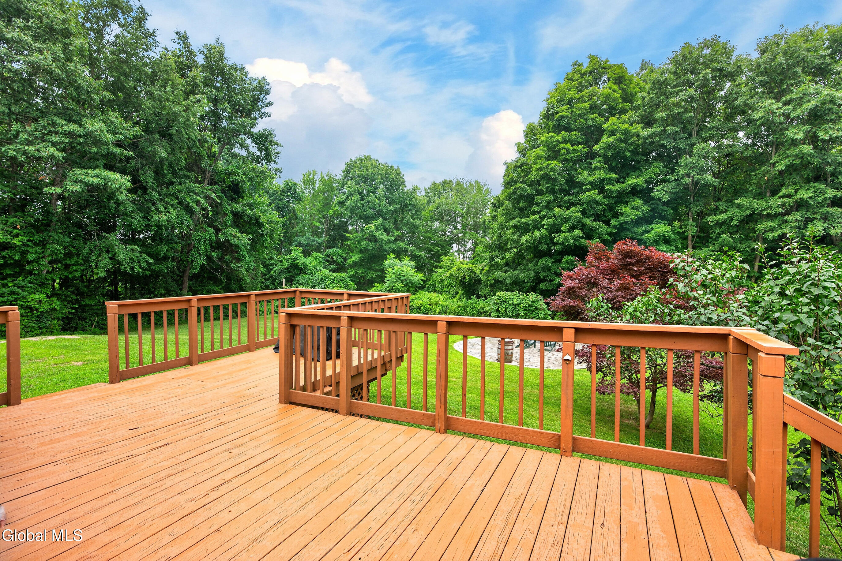 303 N Pole Road Melrose NY 12121