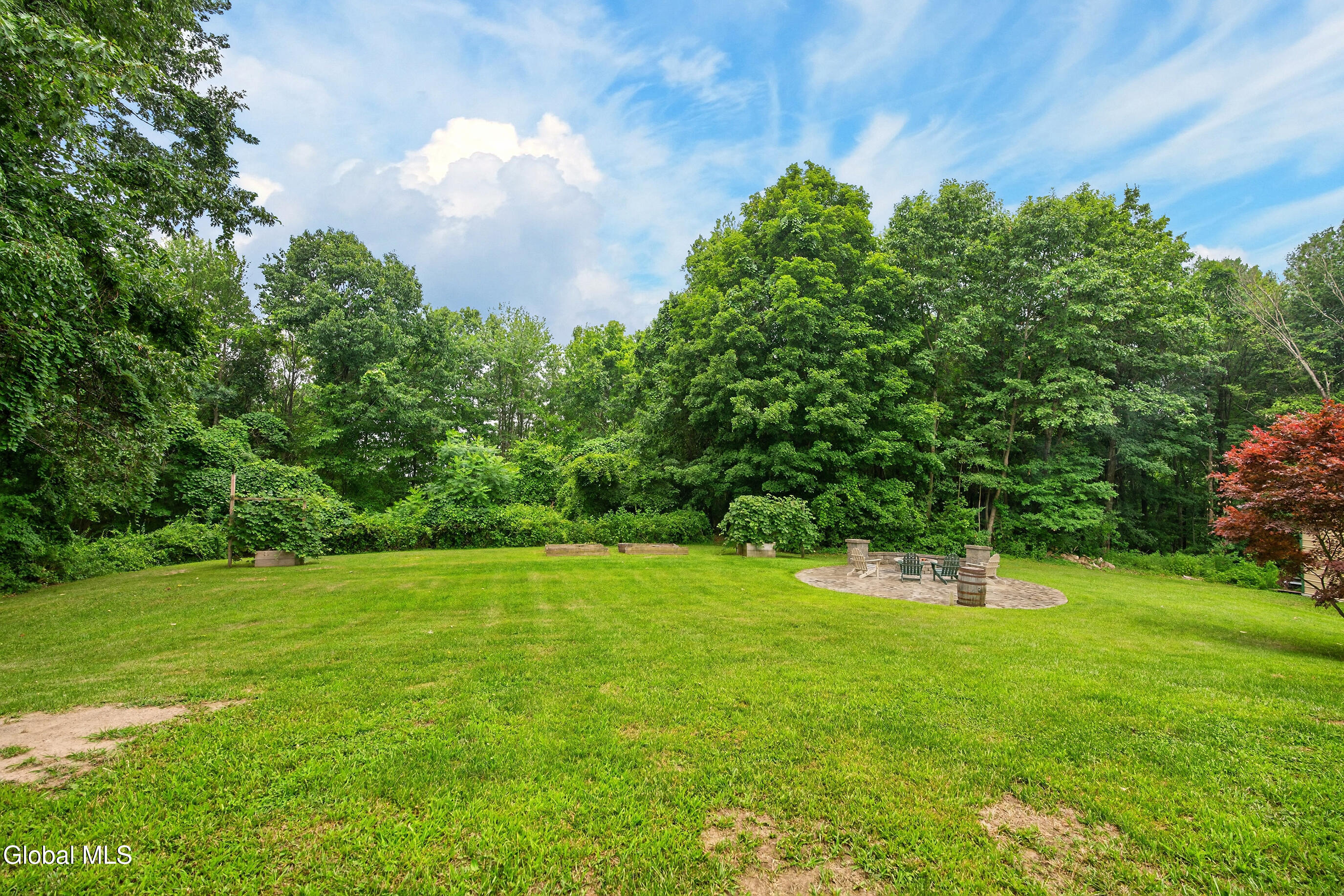 303 N Pole Road Melrose NY 12121