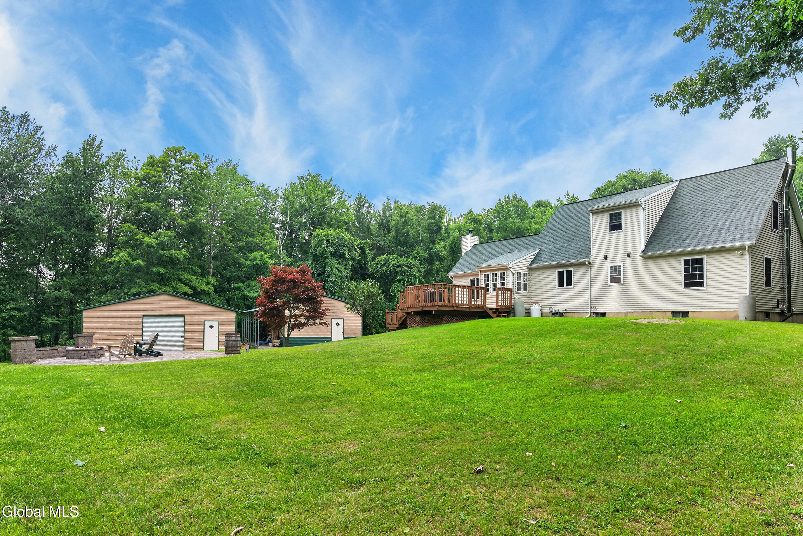 303 N Pole Road Melrose NY 12121