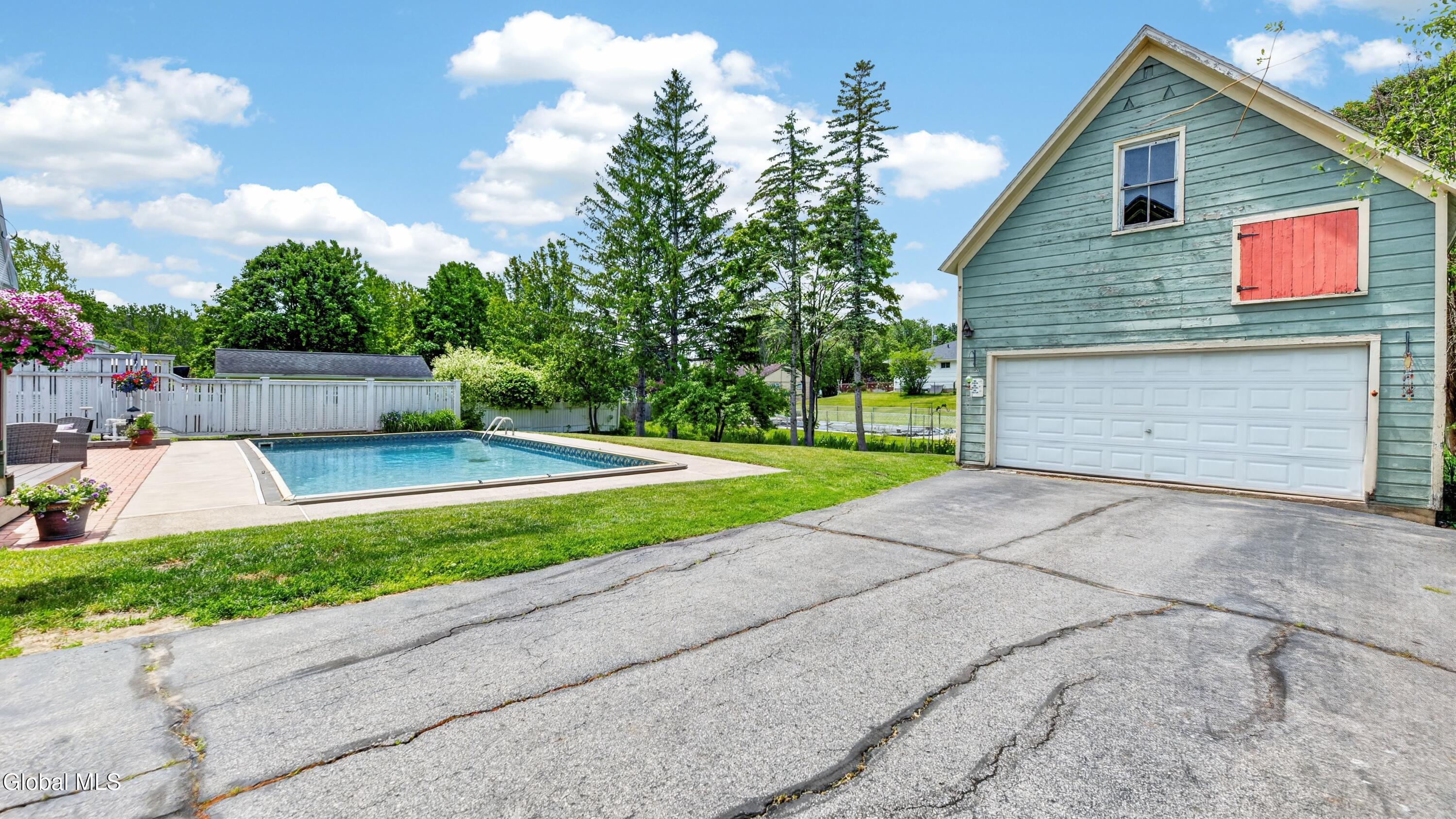 709 S Perry Street Johnstown NY 12095
