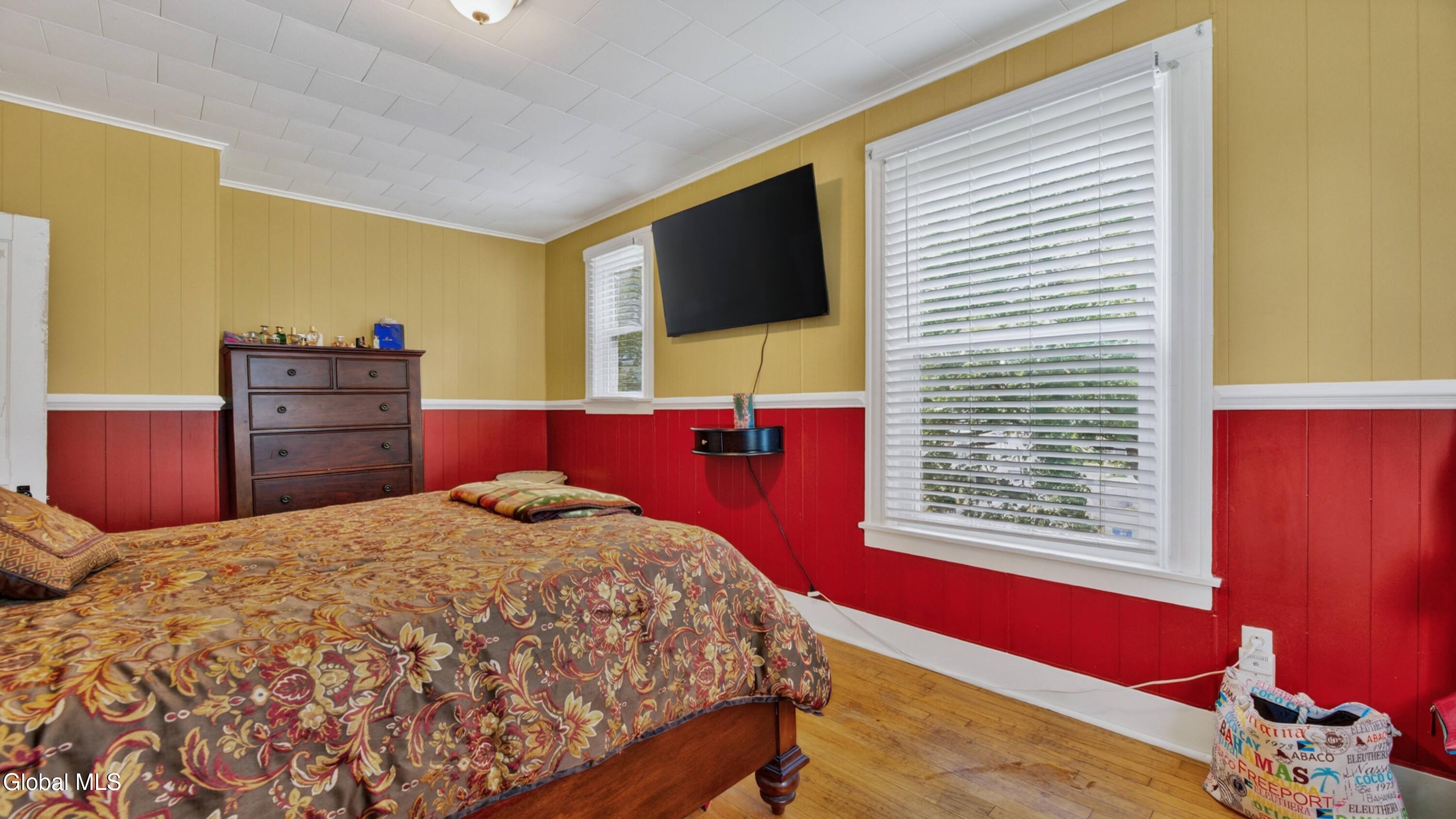 709 S Perry Street Johnstown NY 12095