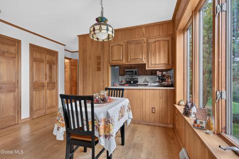 1276 Upper Gregg Road Schenectady NY 12306