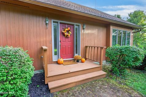 1276 Upper Gregg Road Schenectady NY 12306