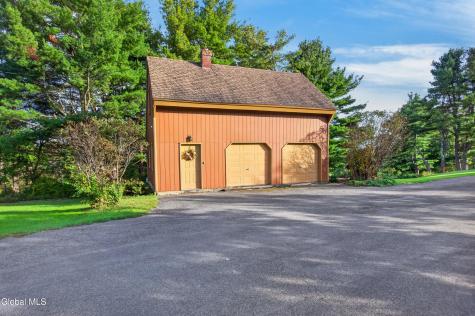 1276 Upper Gregg Road Schenectady NY 12306