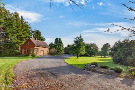 1276 Upper Gregg Road Schenectady NY 12306