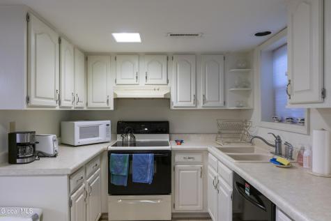 10 Longwood Drive Saratoga Springs NY 12866