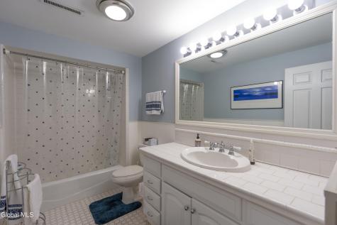 10 Longwood Drive Saratoga Springs NY 12866