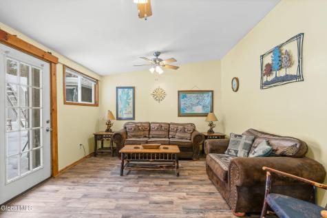 147 Beach Road Halfmoon NY 12065