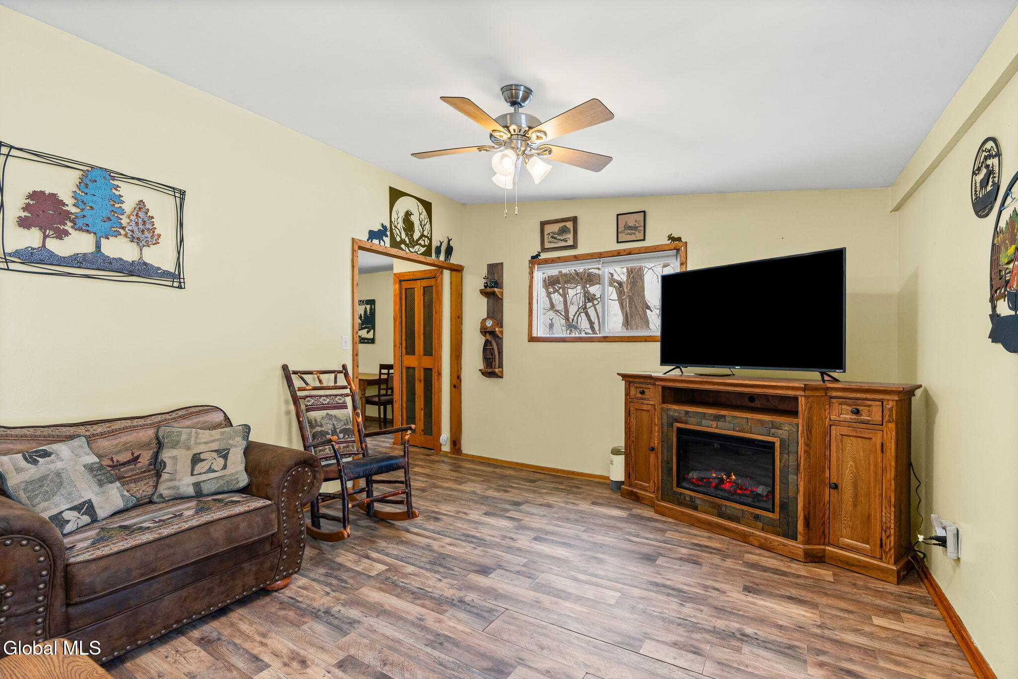 147 Beach Road Halfmoon NY 12065