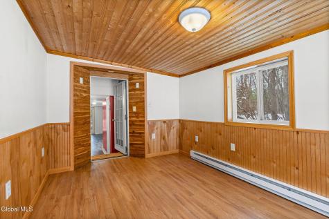 147 Beach Road Halfmoon NY 12065